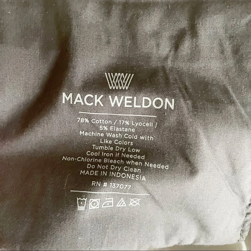 Mack Weldon Tech Chino Short Silver Gray Men’s Size 30 NWOT